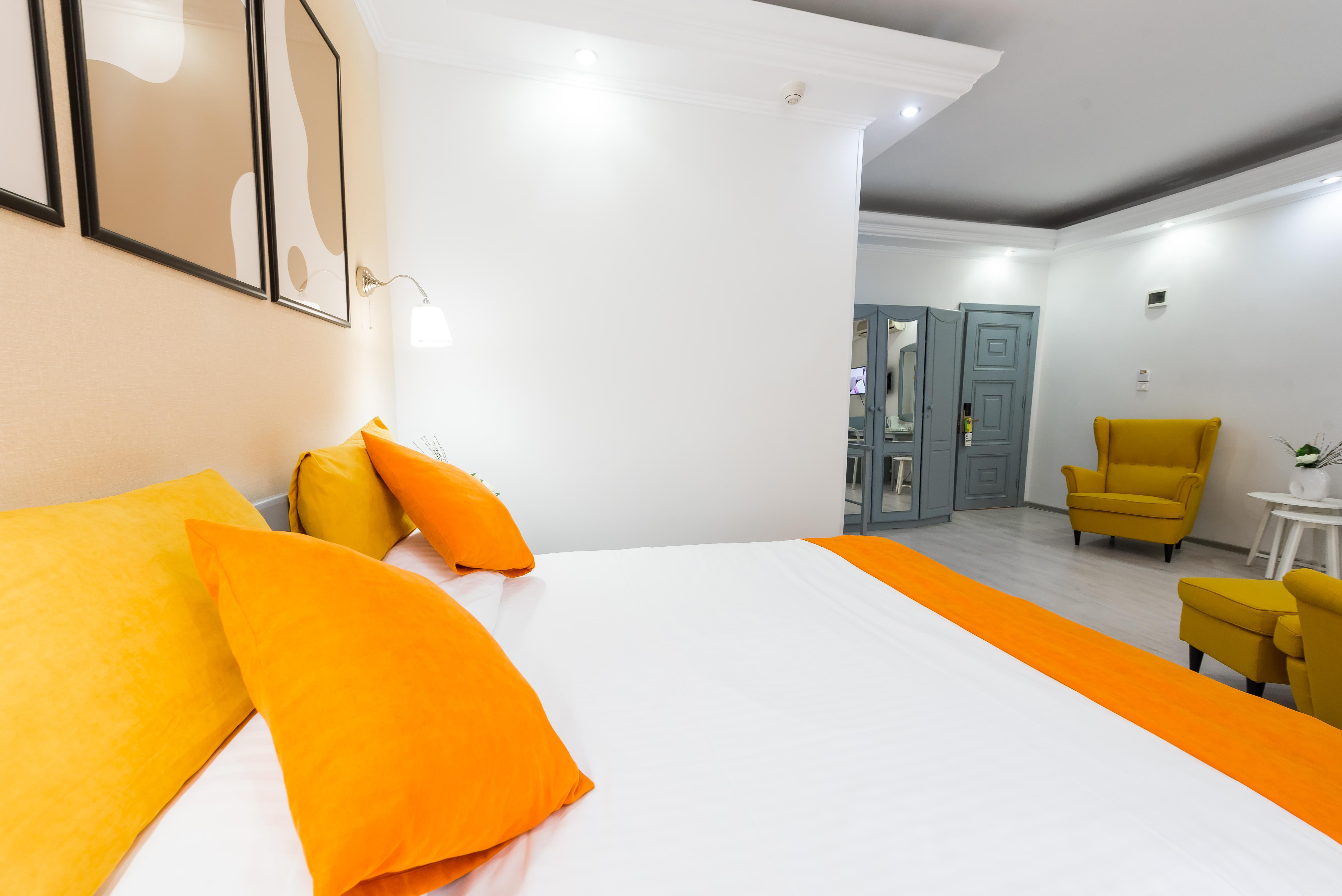 Relax Comfort Suites Hotel Bucarest Exterior foto
