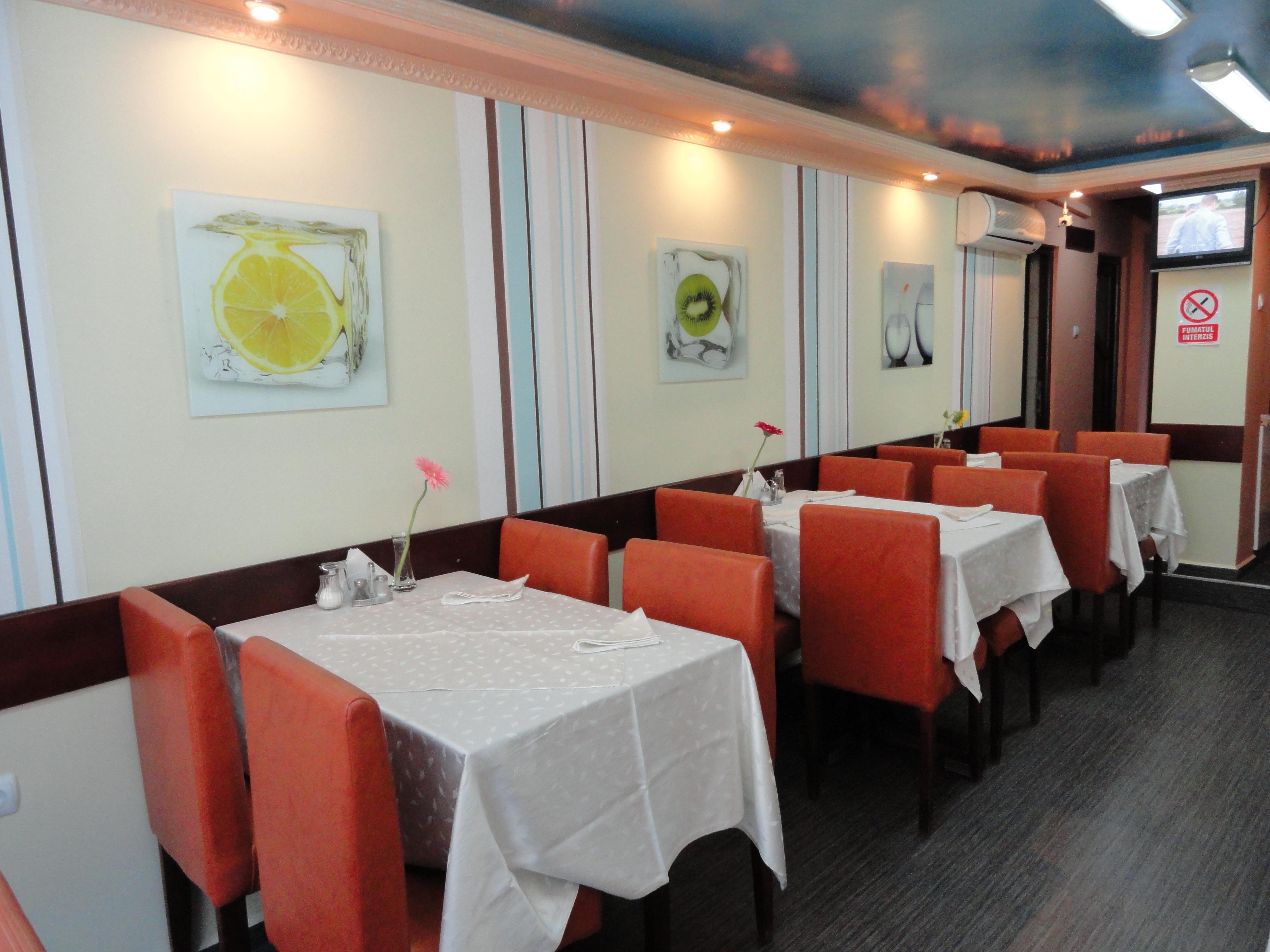 Relax Comfort Suites Hotel Bucarest Restaurante foto